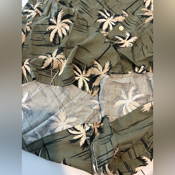 H&M Printed Shirt Size-M - Picture 9 of 9